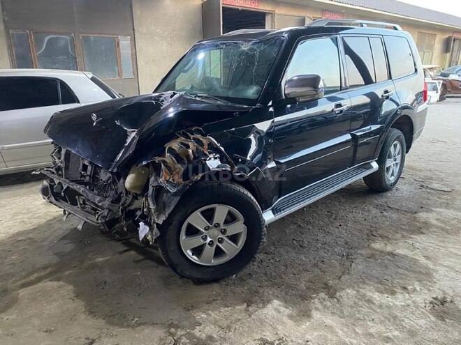 Mitsubishi Pajero 2008, 222,313 km - 3.0 л - Bakı