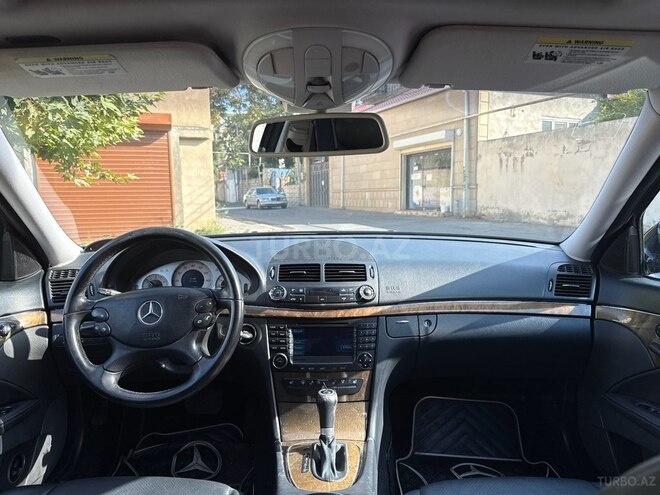 Mercedes E 350 2008, 131,481 km - 3.5 l - Bakı