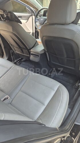 Hyundai Elantra 2016, 237,737 km - 2.0 l - Sabirabad