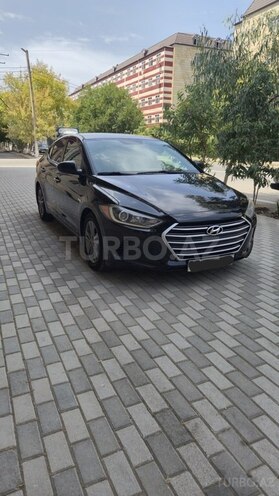 Hyundai Elantra 2016, 237,737 km - 2.0 l - Sabirabad