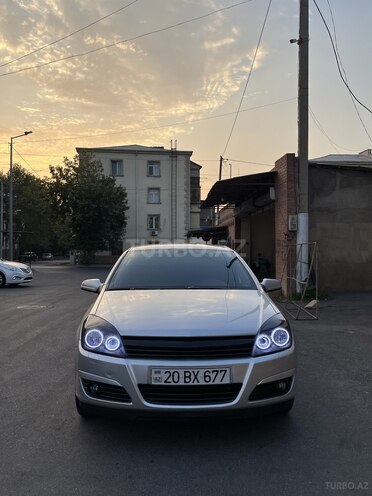 Opel Astra 2005, 225,000 km - 1.4 l - Gəncə