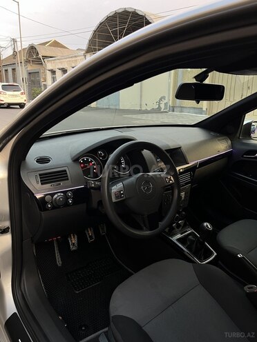 Opel Astra 2005, 225,000 km - 1.4 l - Gəncə