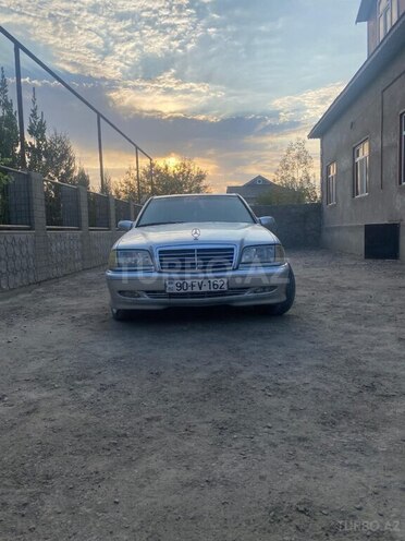 Mercedes C 180 1995, 432,000 km - 1.8 l - Sabirabad