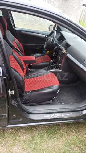 Opel Astra 2005, 335,000 km - 1.4 l - Qusar