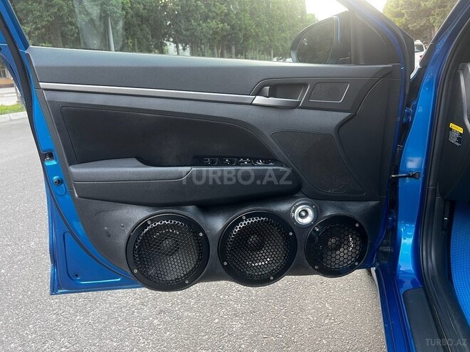 Hyundai Elantra 2017, 140,946 km - 2.0 l - Sumqayıt
