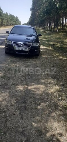 Volkswagen Passat 2005, 280,000 km - 2.0 л - Şəmkir