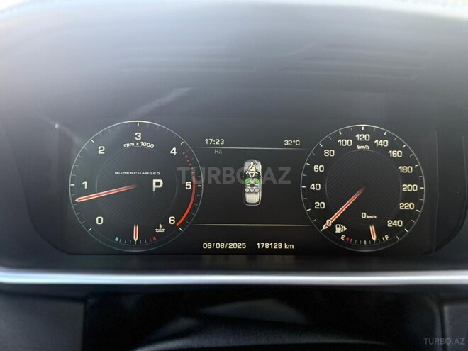 Land Rover Range Rover 2016, 178,000 km - 3.0 l - Bakı