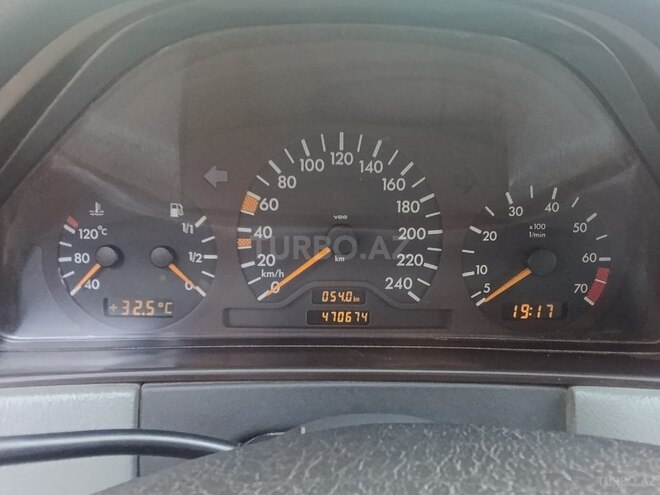 Mercedes E 200 1999, 470,674 km - 2.0 l - Bakı