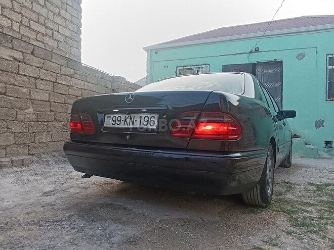 Mercedes E 200 1999, 470,674 km - 2.0 l - Bakı