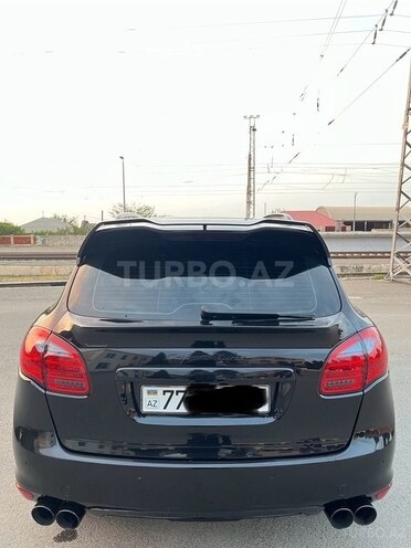 Porsche Cayenne Turbo 2011, 145,215 km - 4.8 l - Gəncə