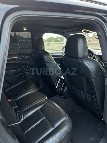 Porsche Cayenne Turbo 2011, 145,215 km - 4.8 l - Gəncə