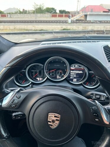 Porsche Cayenne Turbo 2011, 145,215 km - 4.8 l - Gəncə
