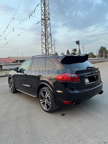 Porsche Cayenne Turbo 2011, 145,215 km - 4.8 l - Gəncə