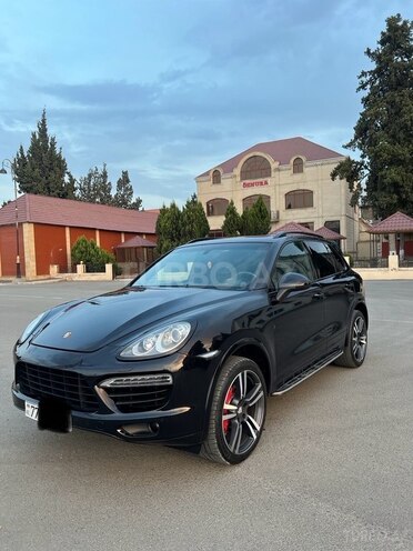 Porsche Cayenne Turbo 2011, 145,215 km - 4.8 l - Gəncə
