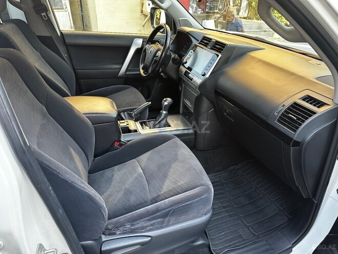 Toyota Land Cruiser Prado 2021, 90,000 km - 2.7 l - Bakı