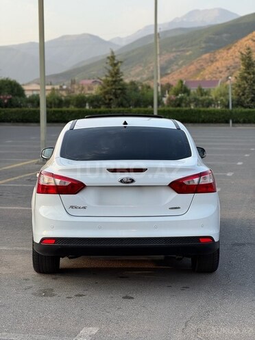Ford Focus 2013, 158,000 km - 1.6 l - Şəki