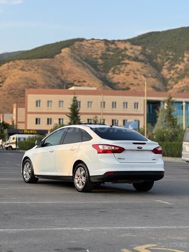 Ford Focus 2013, 158,000 km - 1.6 l - Şəki