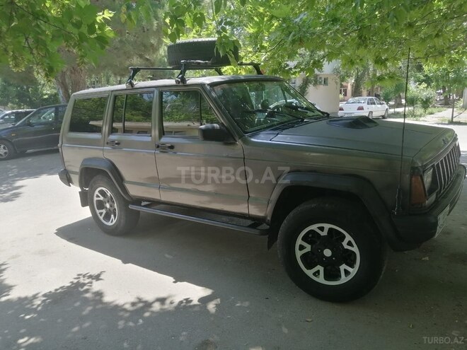 Jeep Cherokee 1992, 385,000 km - 2.5 l - Mingəçevir