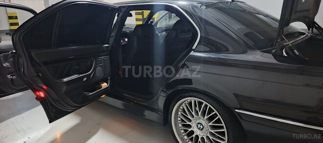 BMW 740 2001, 275,321 km - 4.4 l - Bakı