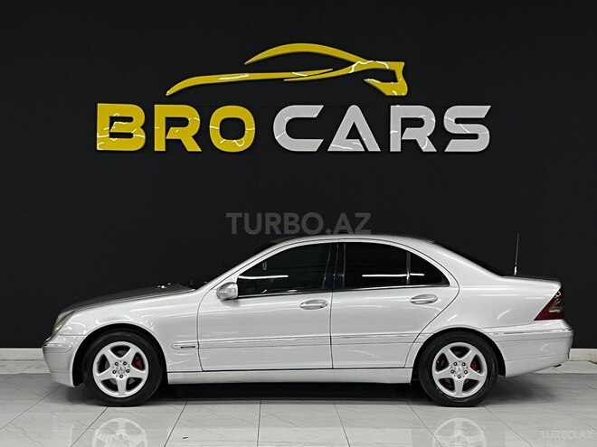 Mercedes C 220 2000, 302,187 km - 2.1 l - Bakı
