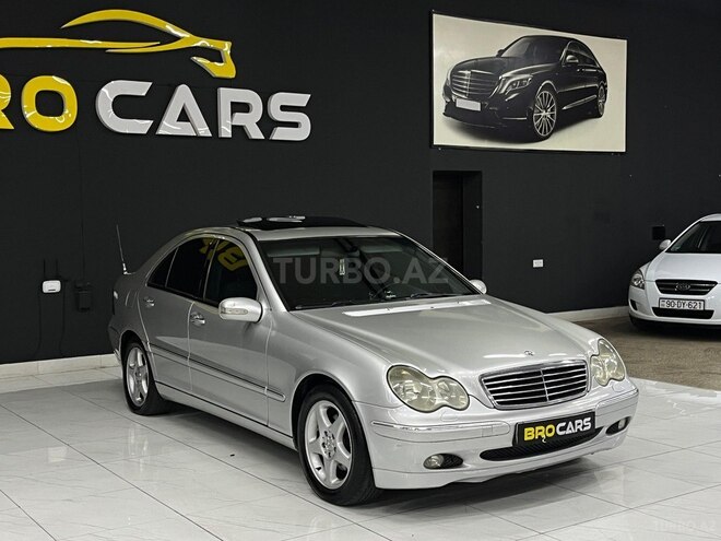 Mercedes C 220 2000, 302,187 km - 2.1 l - Bakı