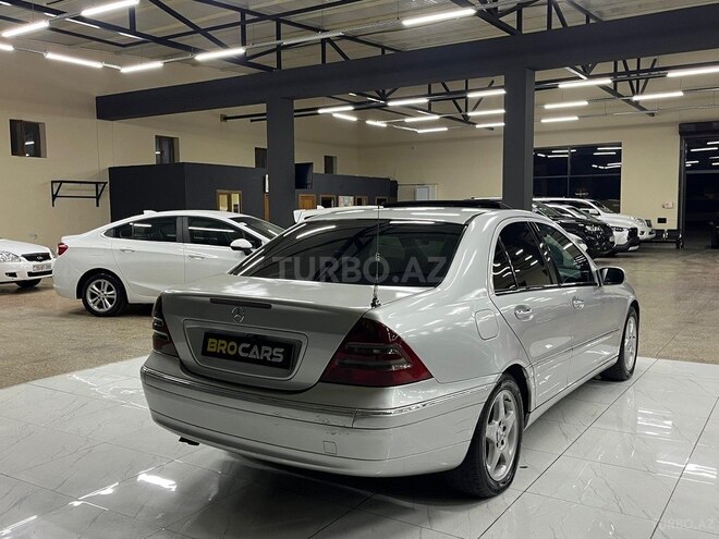 Mercedes C 220 2000, 302,187 km - 2.1 l - Bakı