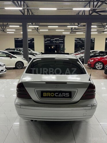 Mercedes C 220 2000, 302,187 km - 2.1 l - Bakı