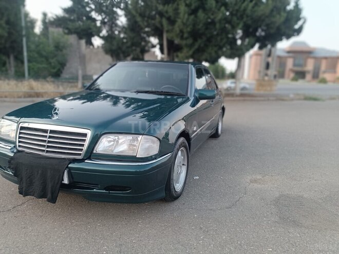 Mercedes C 240 1997, 321,459 km - 2.4 l - Tovuz