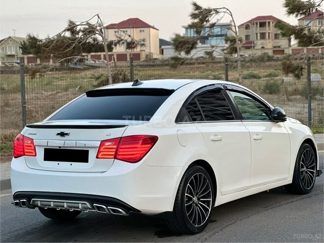 Chevrolet Cruze-6