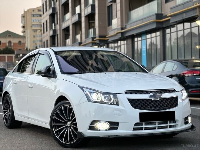 Chevrolet Cruze-13