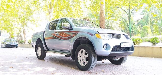 Mitsubishi L200 2008, 389,000 km - 2.5 l - Ağcabədi