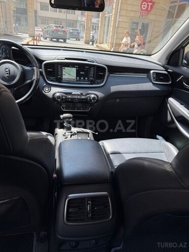 Kia Sorento 2016, 177,000 km - 2.0 l - Bakı
