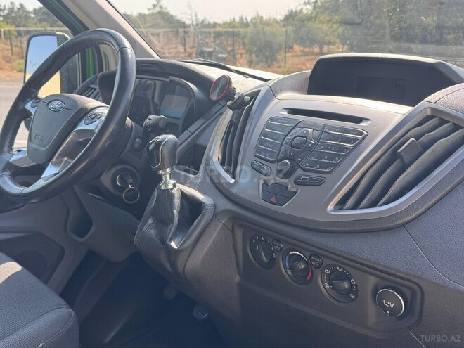 Ford Transit 2017, 240,000 km - 2.0 l - Bakı