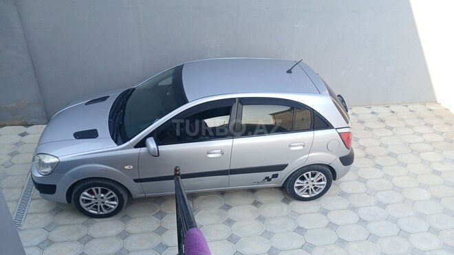 Kia Rio 2006, 330,000 km - 1.5 l - Cəlilabad