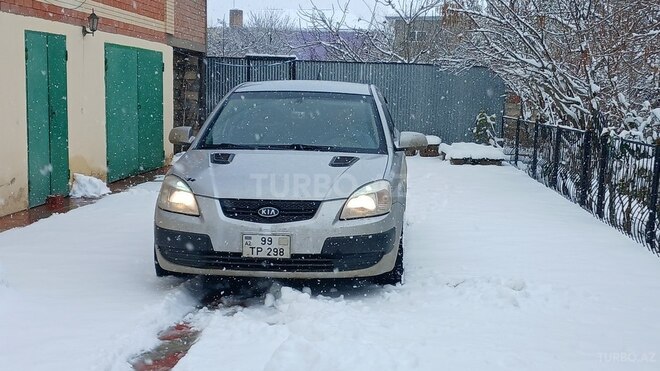 Kia Rio 2006, 330,000 km - 1.5 l - Cəlilabad