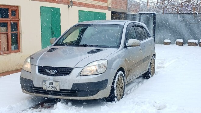 Kia Rio 2006, 330,000 km - 1.5 l - Cəlilabad
