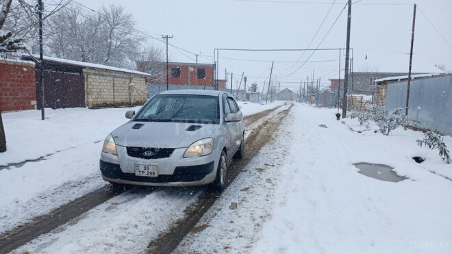 Kia Rio 2006, 330,000 km - 1.5 l - Cəlilabad