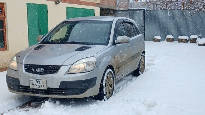 Kia Rio 2006, 330,000 km - 1.5 l - Cəlilabad