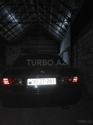 Kia Optima 2002, 300,600 km - 2.0 l - Tovuz