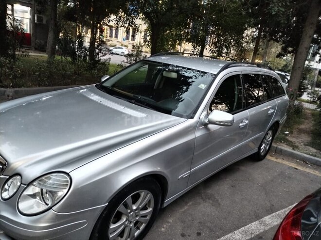 Mercedes E 220 2006, 320,000 km - 2.2 l - Bakı