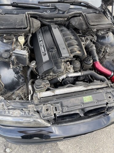 BMW 528 1996, 380,000 km - 2.8 l - Gəncə