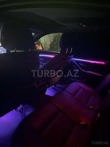 BMW 528 2013, 283,000 km - 2.0 l - Bakı
