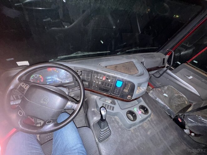 HOWO Sinotruk-11