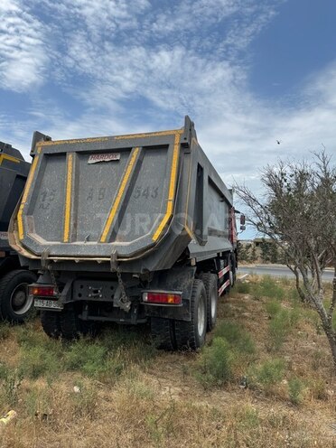 HOWO Sinotruk-9