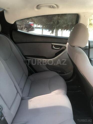 Hyundai Elantra 2015, 80,000 km - 1.8 l - Sumqayıt
