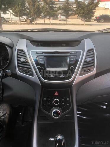 Hyundai Elantra 2015, 80,000 km - 1.8 l - Sumqayıt