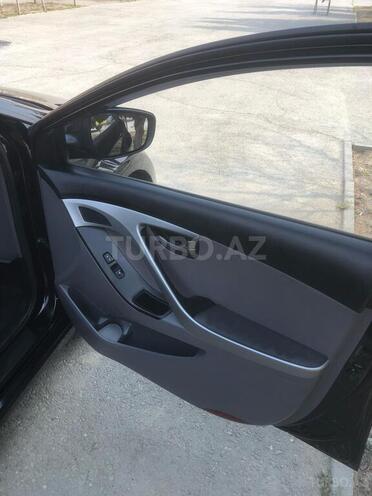 Hyundai Elantra 2015, 80,000 km - 1.8 l - Sumqayıt
