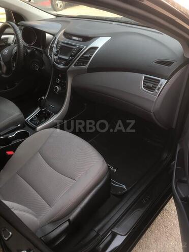 Hyundai Elantra 2015, 80,000 km - 1.8 l - Sumqayıt