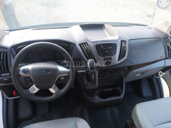 Ford Transit 2017, 135,000 km - 3.2 l - Bakı