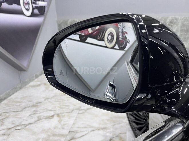 Mercedes E 200-37